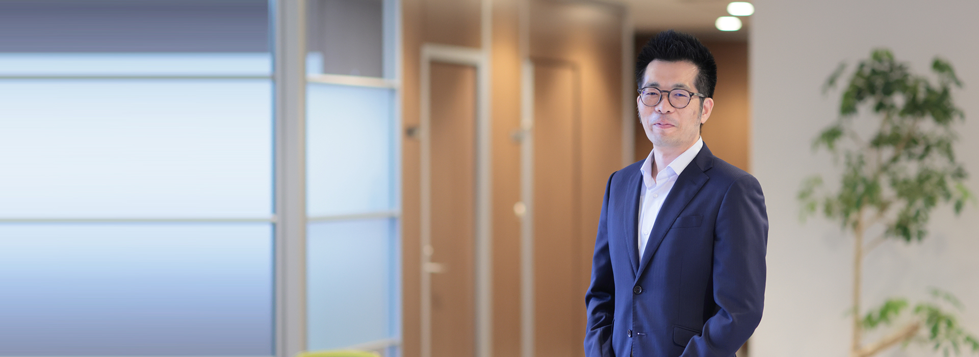 キャリア紹介 神毛 亮一