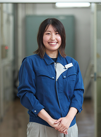 社員インタビュー 西賀 桃歌